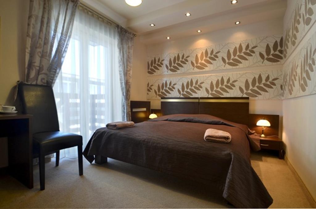 Hotel Orlik Krynica Cameră foto